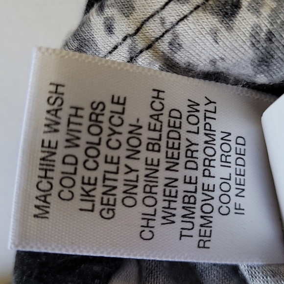 Top - Picture 4 of 4